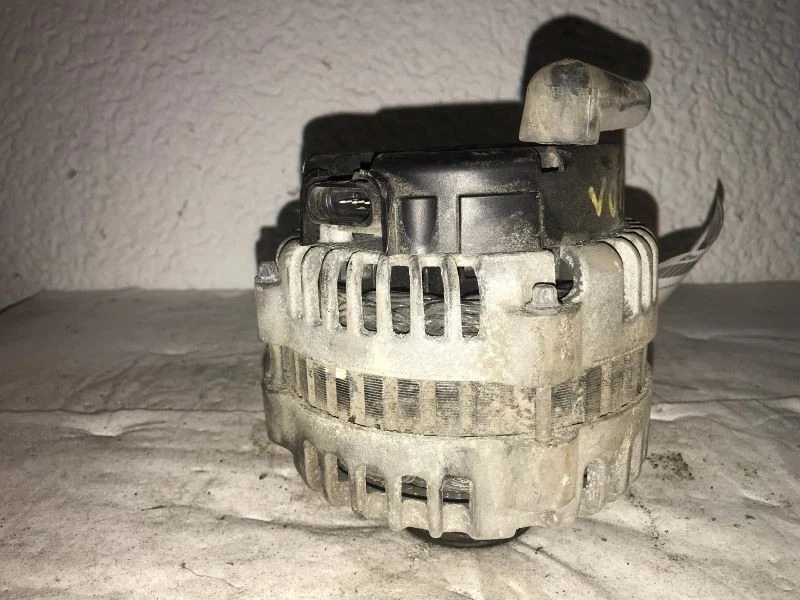 Alternador 130 Amp Opt KG8 ID 15755900 Se adapta a 01-02 SUBURBAN 1500 530684 Foto 2 de 4