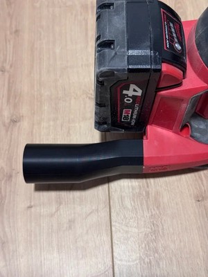 Milwaukee Exzenterschleifer Staubsaugeradapter - Staubabsauganschluss