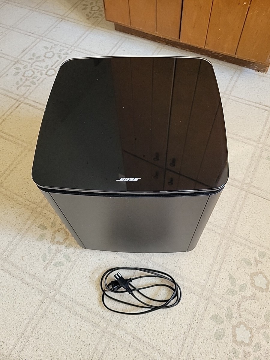 スピーカー・ウーファー Bose Acoustimass 300 Bass Module 700 Amazon.com: Bose Acoustimass 300 Wireless Bass Module, Black