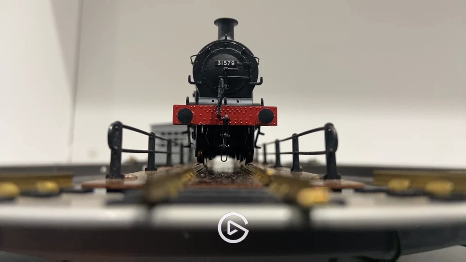 Bachmann Branchline 31-465 Class C 0-6-0 31579 BR Black Late Crest DCC Ready - Image 4 of 4
