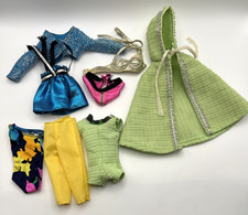 VINTAGE BARBIE SKIPPER MIXED LOT of Variety of Clothing See Pics