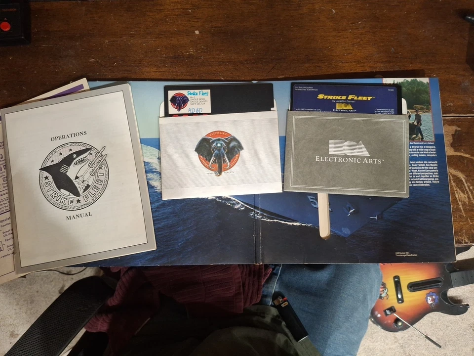 COMMODORE 64 / 128 STRIKE FLEET DISK ELECTRONIC ARTS Lucasfilm 1987 Tested Works - Image 4 of 4