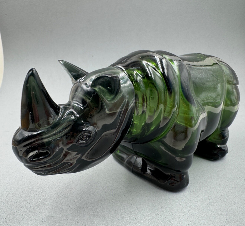 AVON LARGE PERFUME BOTTLE GREEN GLASS RHINOCEROS COLLECTABLE RARE UNIQUE GIFT EM