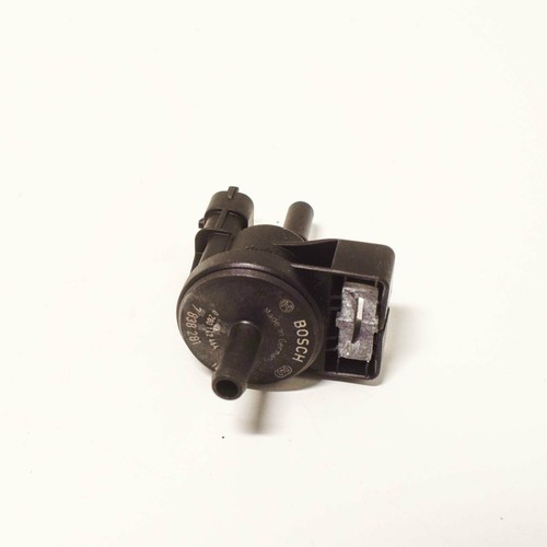 NEW BMW M3 E90 E92 E93 FUEL TANK BREATHER VALVE 7838281 13907838281 OEM