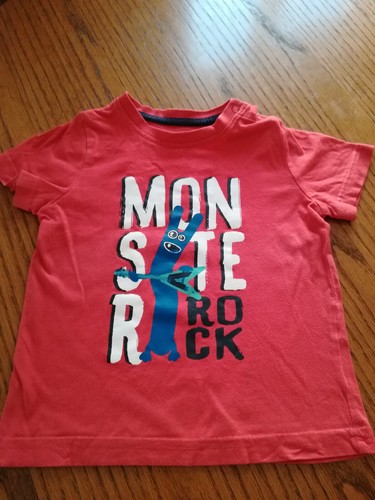 baby t-shirt gr.86-92 farbe rot mit motiv mit rundhals-ausschnitt