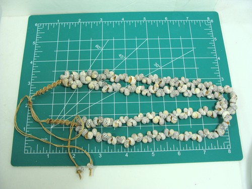 Mini Striped Zebra Sea Shell 2 Multi Strand Braided Hemp Beach Boho Adj Necklace - 第 3/24 張圖片