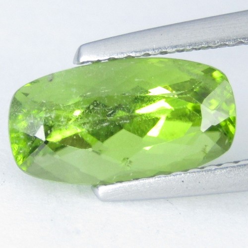 2.90Cts 100% Natural Green Peridot Long Cushion Shape Collection Gemstone - Picture 5 of 5