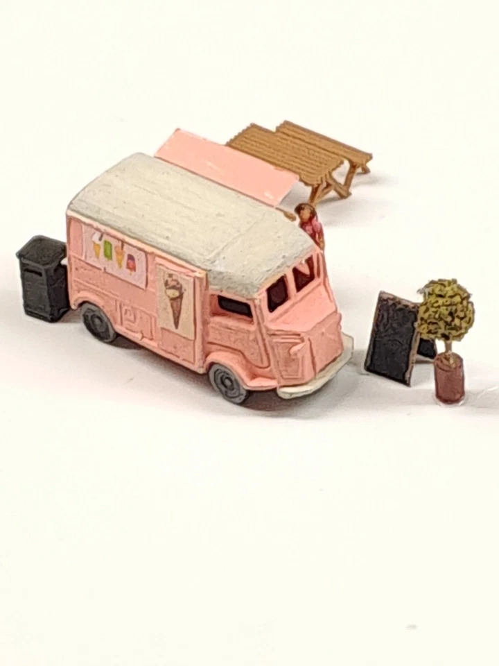 N gauge ice cream Citroen van park town market catering street furniture. - Image 3 of 4