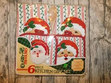 NOS 6 PC VTG 1980's COUNTRY TREASURES KITCHEN TOWEL SET GIFT POT HOLDER SANTA