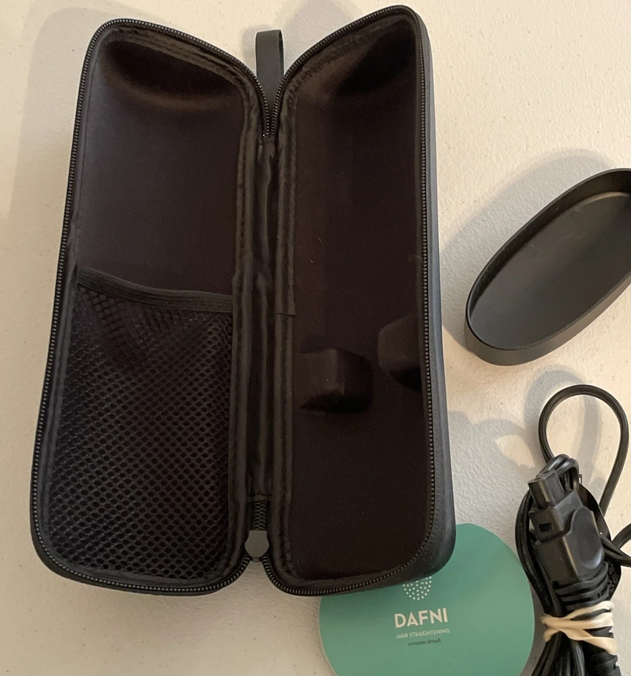 DAFNI Hair Straightening Ceramic Brush Purple with Thermal Cover Case DH1.1G - Image 4 of 4