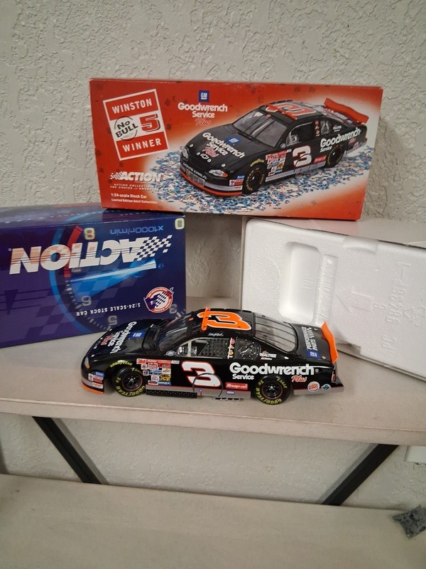 AS IS - Rare 2003 Dale Sr GM Good Wrench. Damaged, Look Real Close. Box Included