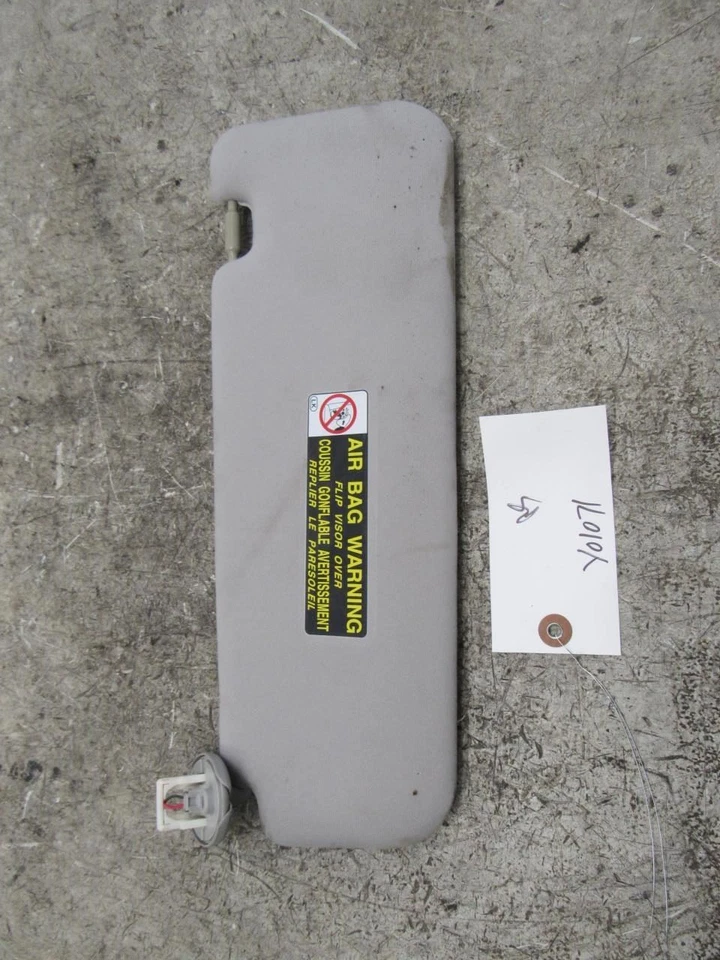 2013 2015 Lexus Es300H right passenger front sun visor sunvisor flap shade OEM - Image 3 of 4