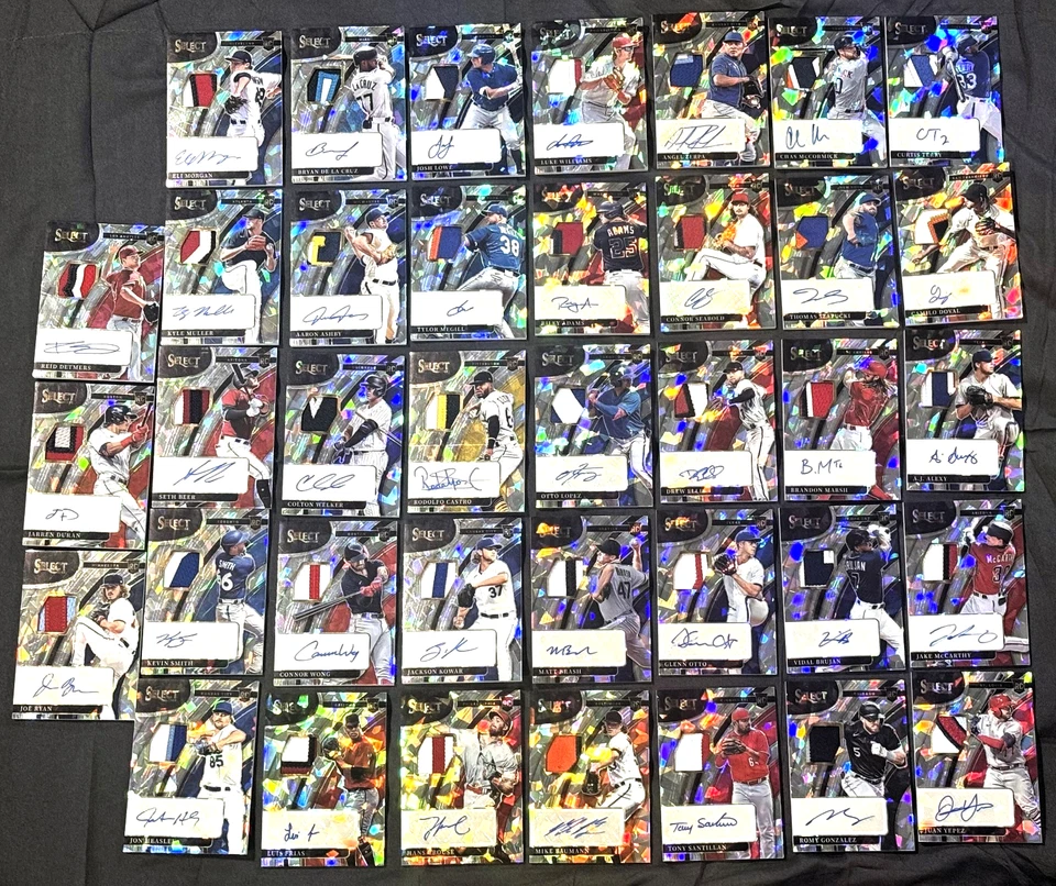 2022 Select 38 RC CRACKED ICE PRIZM SN# TO 25 RPA AUTO PATCH DURAN RYAN YEPEZ - Image 2 of 4