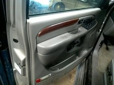 ESCALAESV 2004 Front Door Trim Panel 10208081