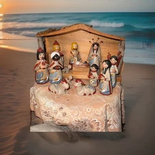 Vtg Peruvian Nativity Handpainted Made With Clay! GUC! 4.5” Avg Height Figures