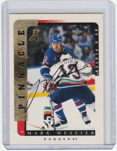 1996-97 Be A Player #111 Mark Messier Autograph