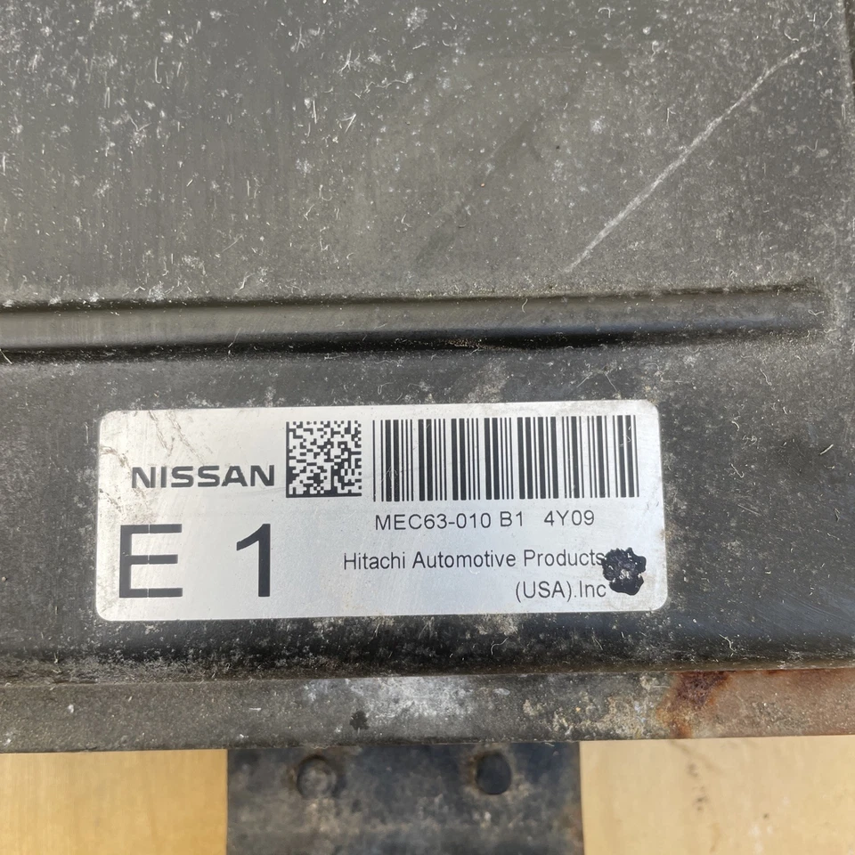 04Nissan Quest 3.5L Engine Control Module ECM Computer MEC63-010 B1 - Image 2 of 4