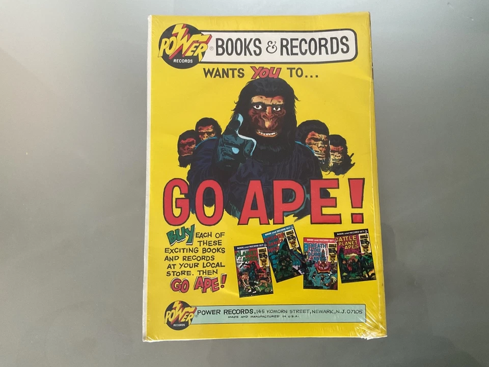 1973 BATTLE FOR PLANET OF THE APES -BOOK AND RECORD Mint - Image 2 of 3