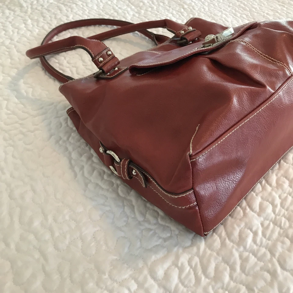 BOLSO DE MANO DE CUERO LIZ CLAIBORNE Rojo BOLSO DE HOMBRO CARTERA 5 Bolsillos Foto 2 de 4