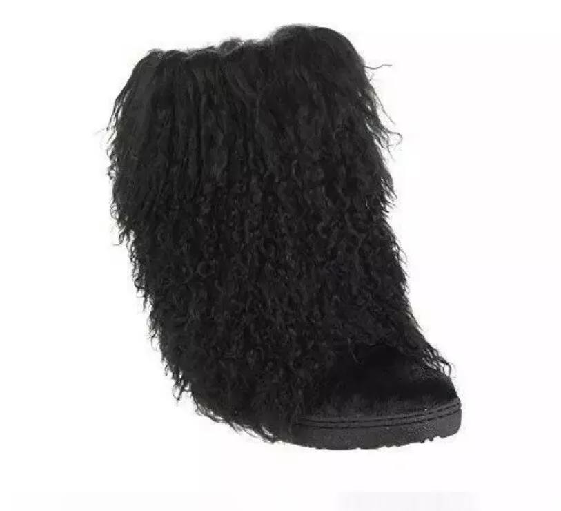 Furry bearpaws top