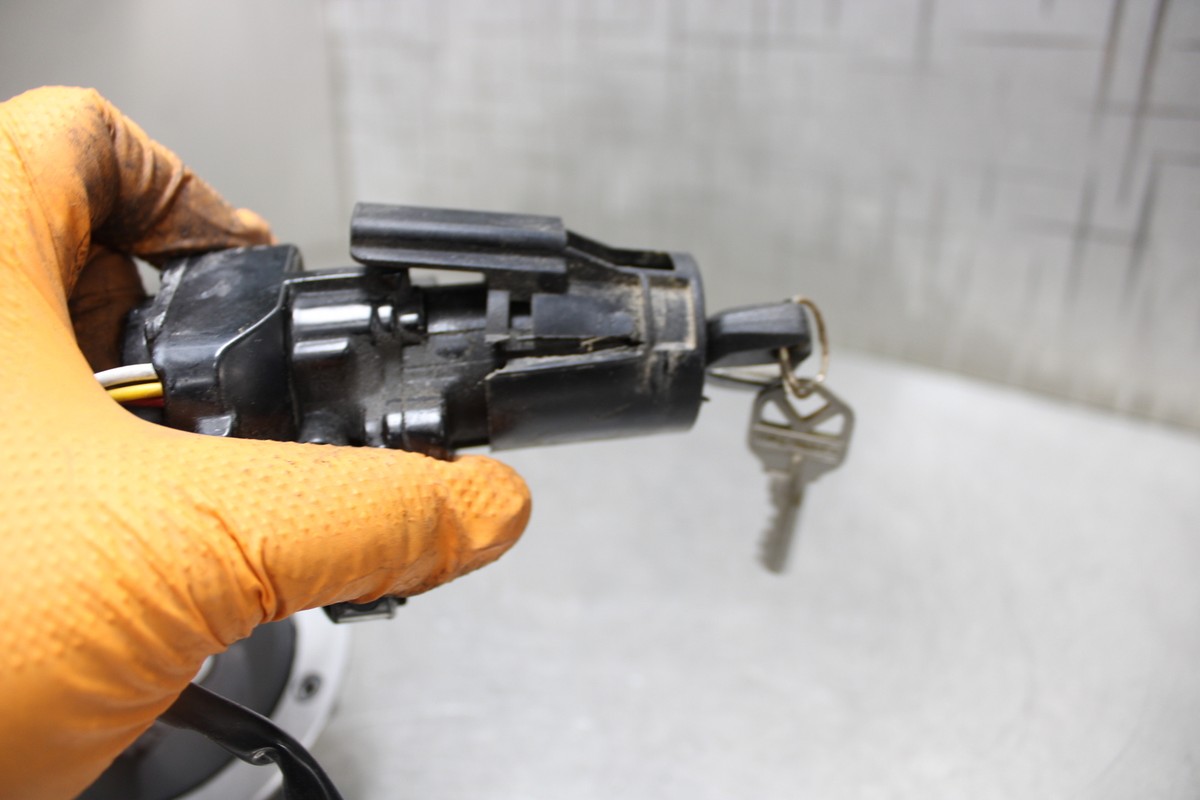 16-21 Kawasaki Ninja ZX14R Lock Set Ignition Gas Cap Key | eBay