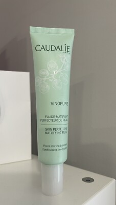 Caudalie Vinopure feuchtigkeitsspendendes mattierendes Fluid 40ml 1,3oz NEU 