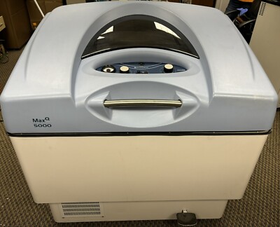 THERMO MAX Q 5000 INCUBATION FLOOR SHAKER