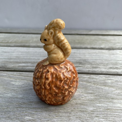 RARA statua porcellana ceramica scoiattolo Giappone NORLEANS marrone seduta HTF - Foto 5 di 10
