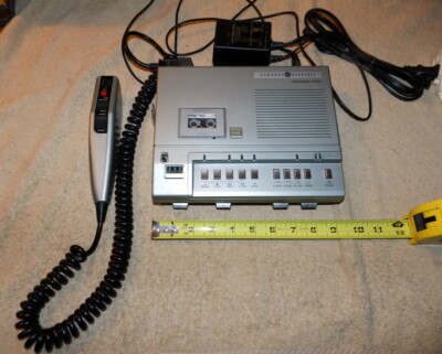 GE General Electric Microcassette Dictation Transcriber 3-5161A Office Edition