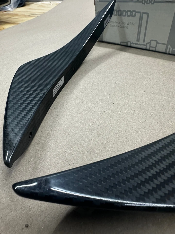 Mercedes SLS AMG C197 Front Bumper Carbon Spoiler Winglets Set A1978850138 - Image 4 of 4