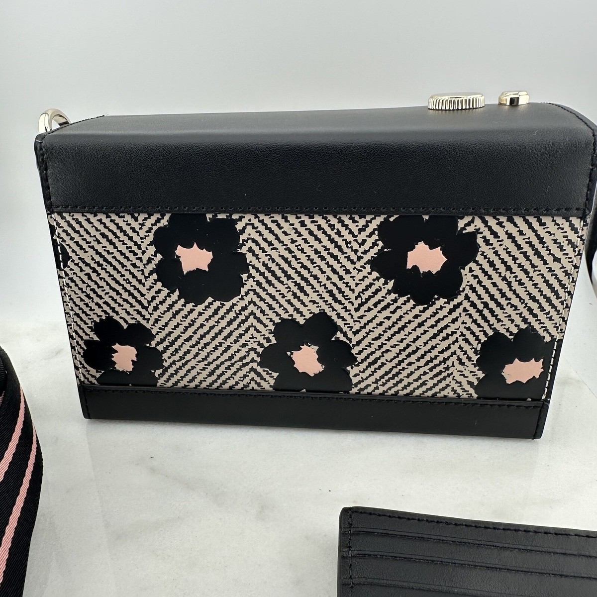 Kate Spade New York 3D Oh Snap Camera Crossbody Floral