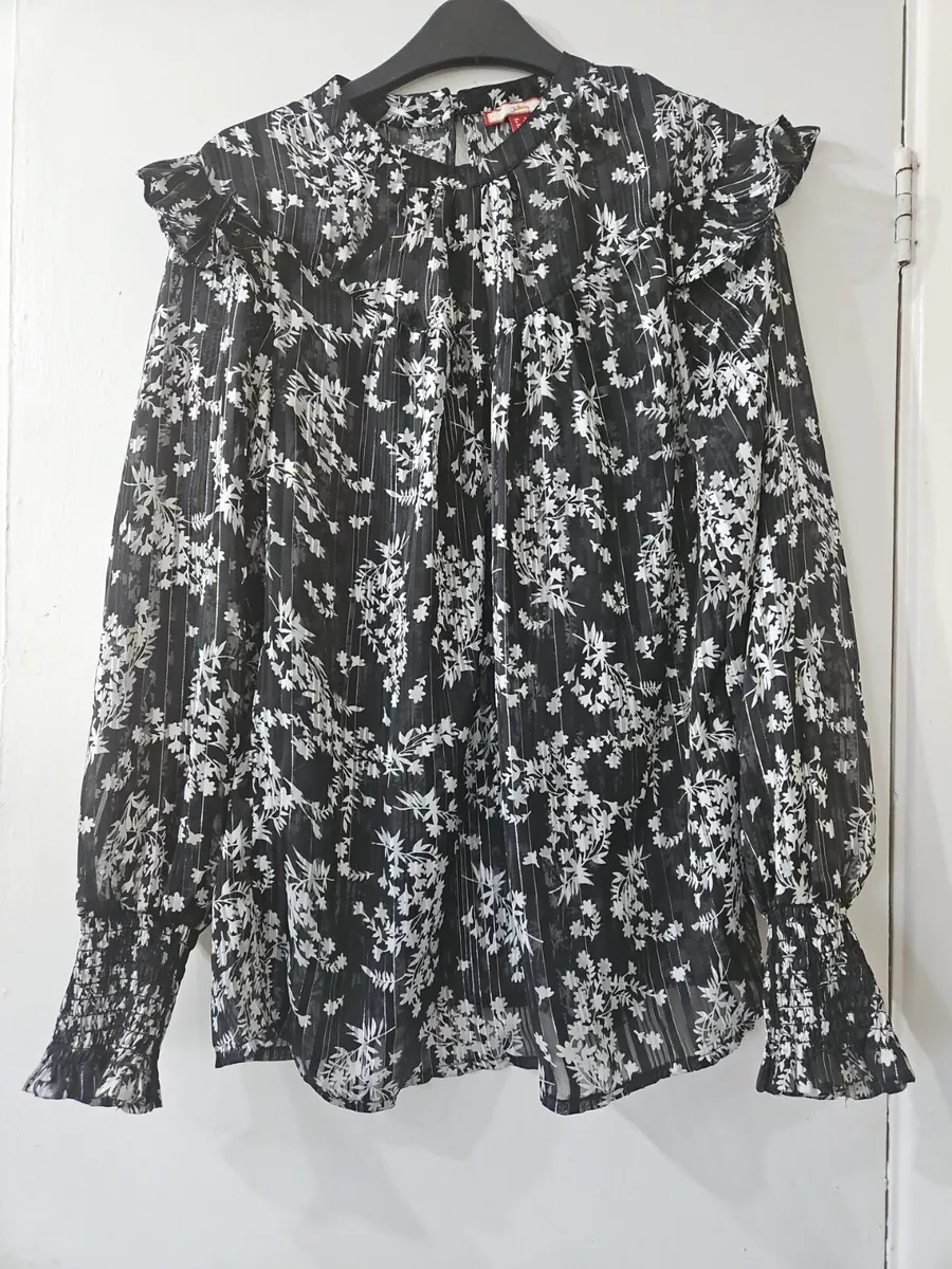 Black and silver casual attire sales