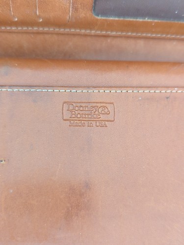 Vtg Dooney Bourke Womens Larg Trifold Flap Long Wallet Distressed Leather M37 - Picture 5 of 10