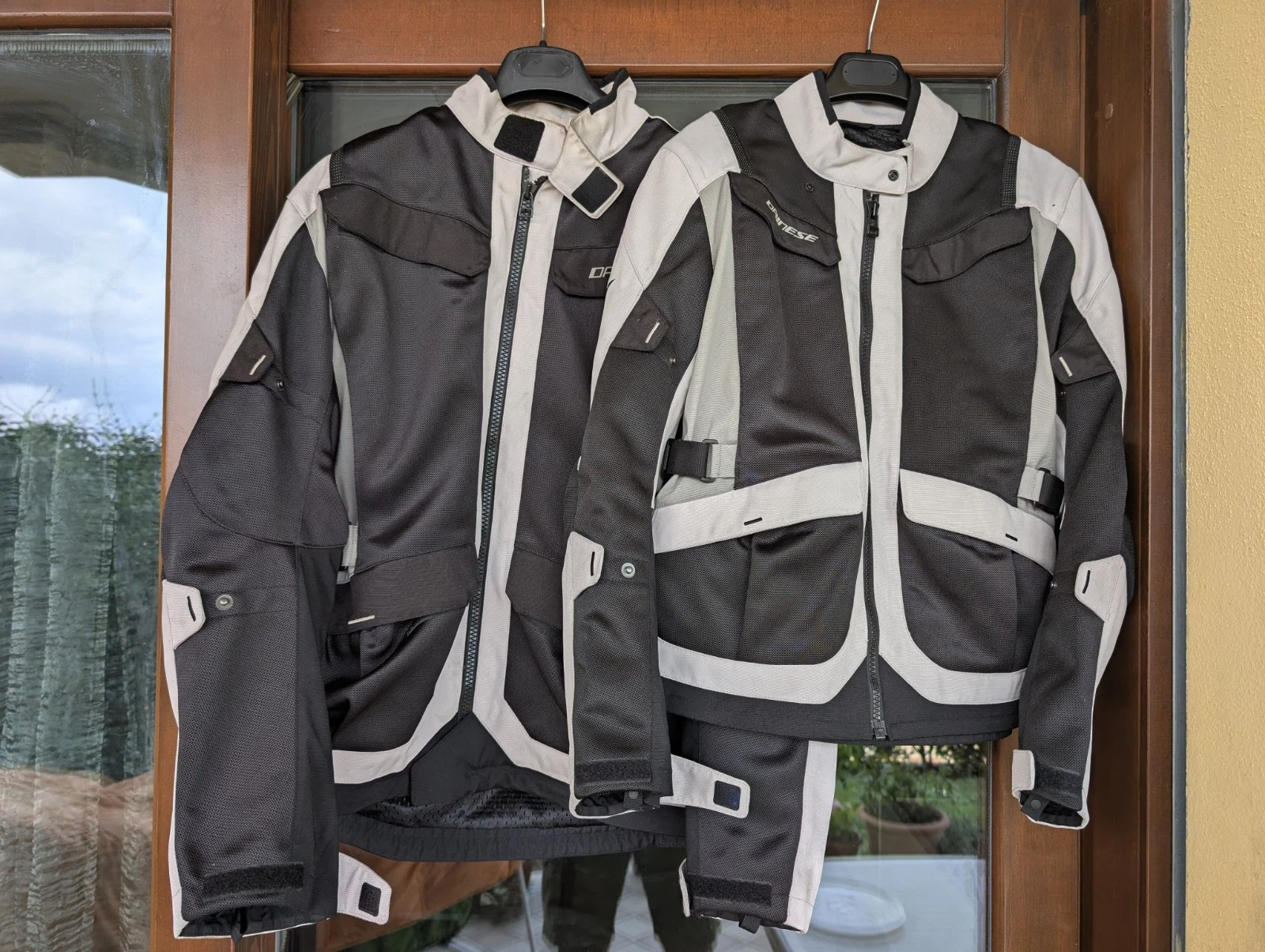 Coppia giacche moto Dainese Desert Tex 56 e 44