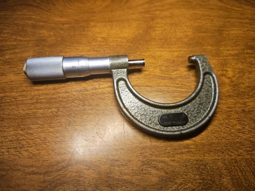 MITUTOYO 1-2" NO. 103-136 OUTSIDE MICROMETER .0001” 
