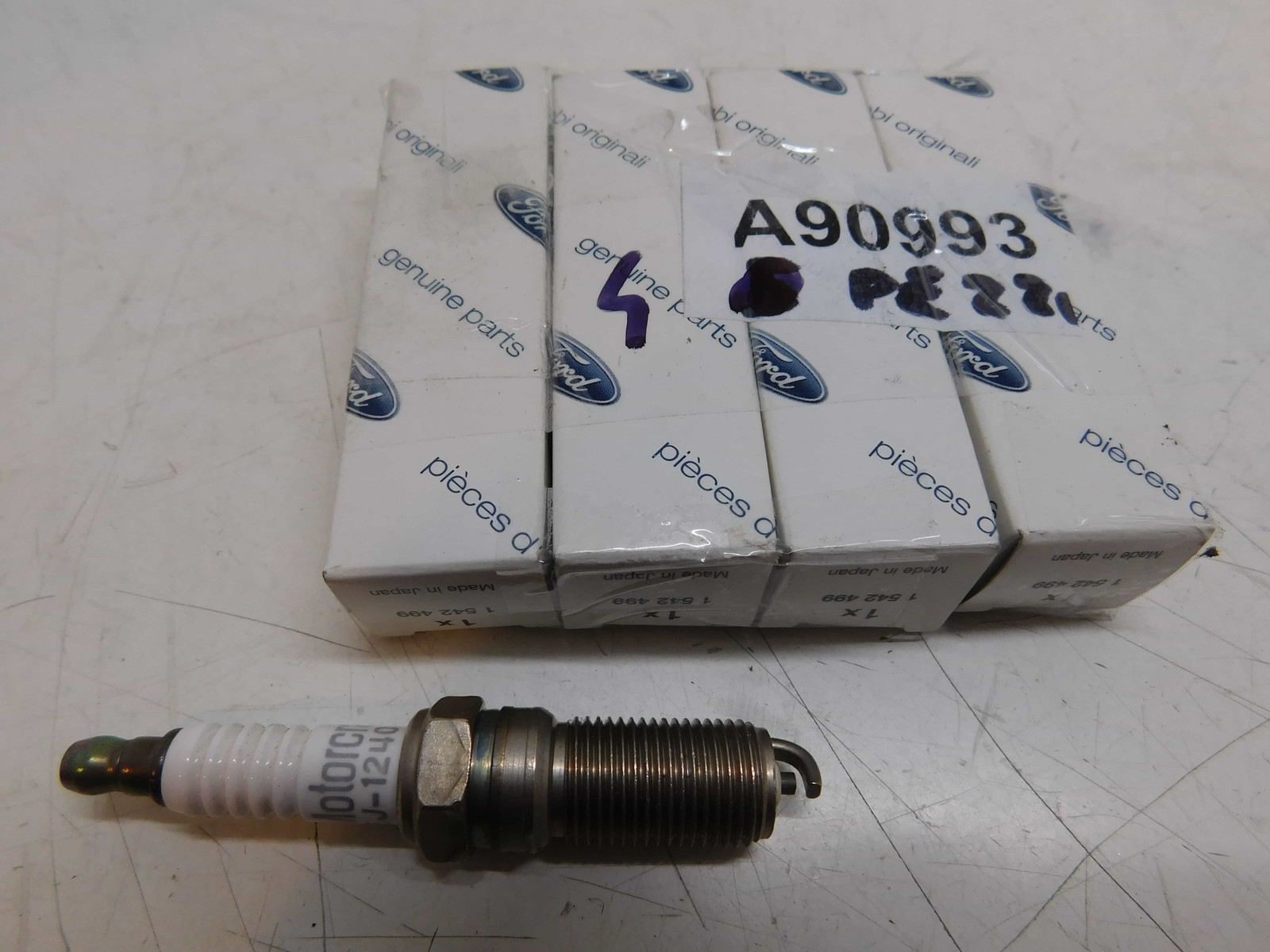 3 Pcs Original Spark Plug Ignition for Ford KA 2008-2016 1542499