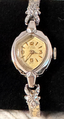 Vintage Eloga Swiss Made 17 Jewels Ladies WristWatch 10K Gold Art Deco Style