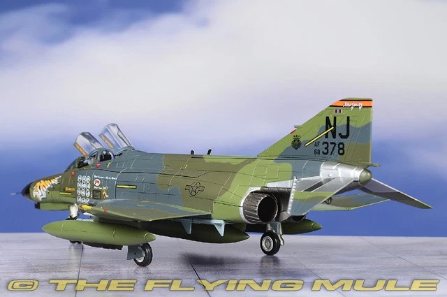 Hobby Master 1:72 F-4E Phantom II USAF 108th TFW, 141st TFS NJ ANG #68-0378 Foto 2 de 4