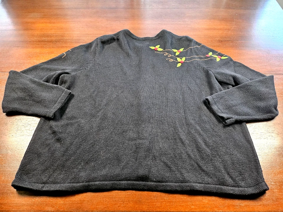 Vintage Embroidered Holly Berry Christmas Button Down Black Cardigan 3 XL - Image 4 of 4