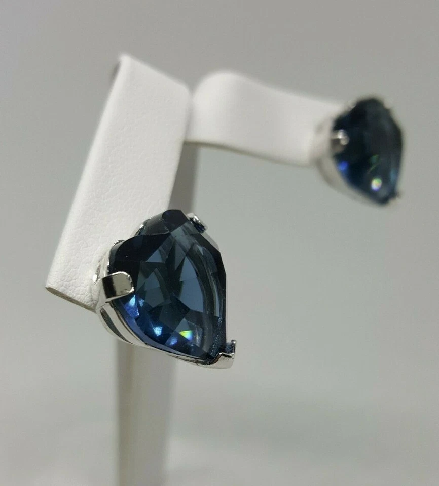 Orecchini Donna in Argento cuore blu profondo - Immagine 3 di 4