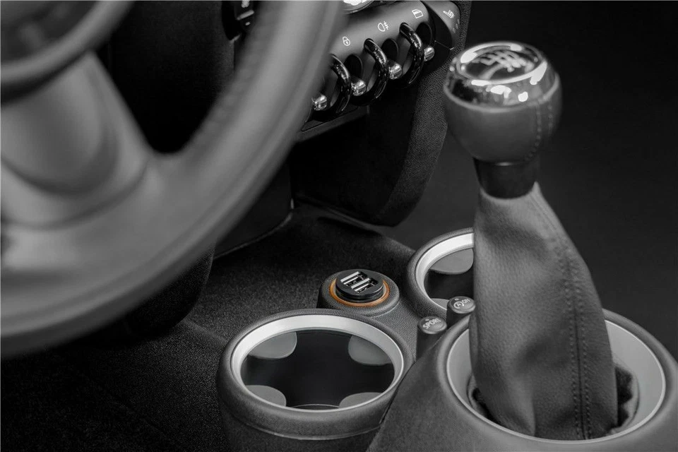 12V Dual USB Lade Adapter Zigarettenanzünder 2,4A für Handy Kabel Auto Kfz Pkw - Bild 2 von 4