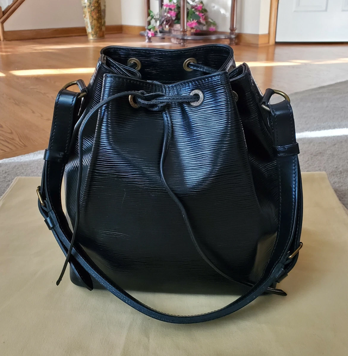 Louis Vuitton Vintage Black Epi Bucket Petite Bag