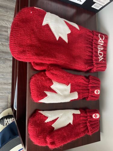 CANADA OLYMPICS Red Mittens Adult (S/M) with toque (one size fits all)