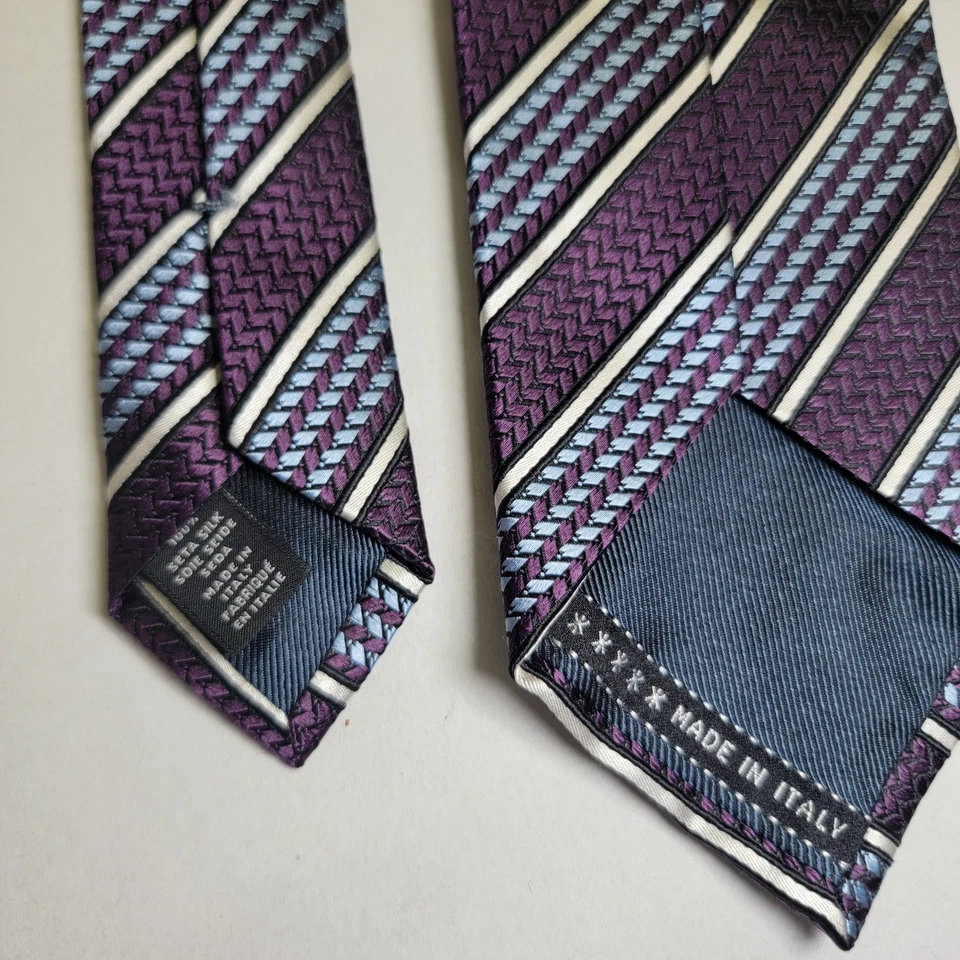 Corbata a rayas de seda tejida texturizada para hombre Ermenegildo Zegna hecha en Italia 100 % seda Foto 4 de 4