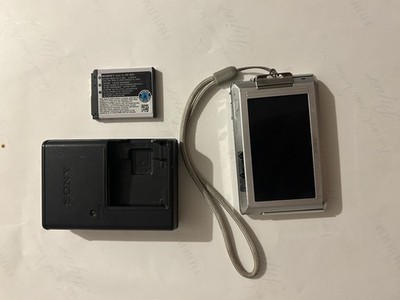MINT] SONY DSC-T77 Silver Cyber Shot 4.0x Optical Zoom