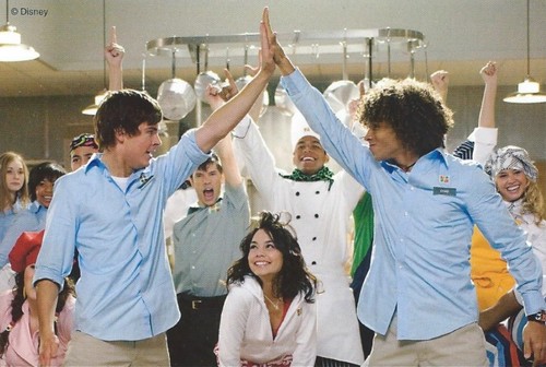HIGH SCHOOL MUSICAL 2 Photocards (Panini) - Picture 50 of 181