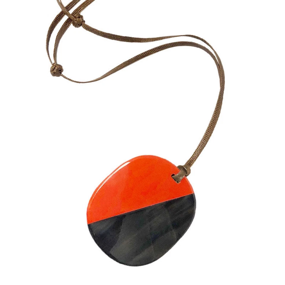 Büffelhorn Horn Anhänger Kette Hornanhänger Lack orange braun hangemacht - Bild 3 von 3