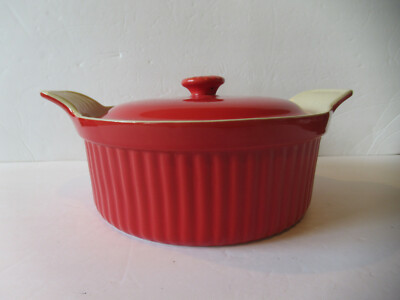 Appetit Marseille Edition 11'' Red Round Covered Stoneware Casserole Dish~NEW