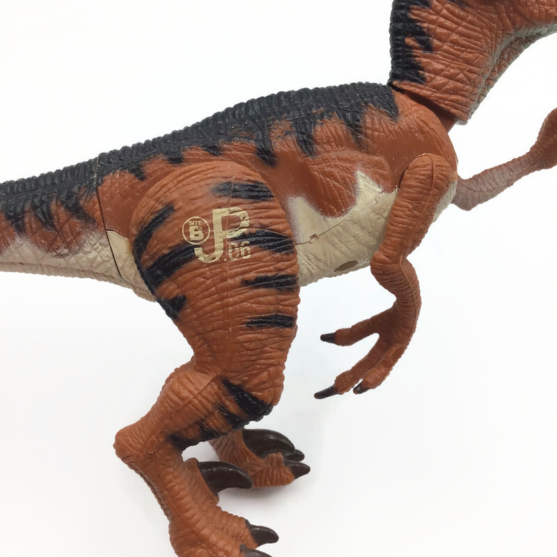 Jurassic Park Site B JP06 VELOCIRAPTOR Slashing Jaws Lost World