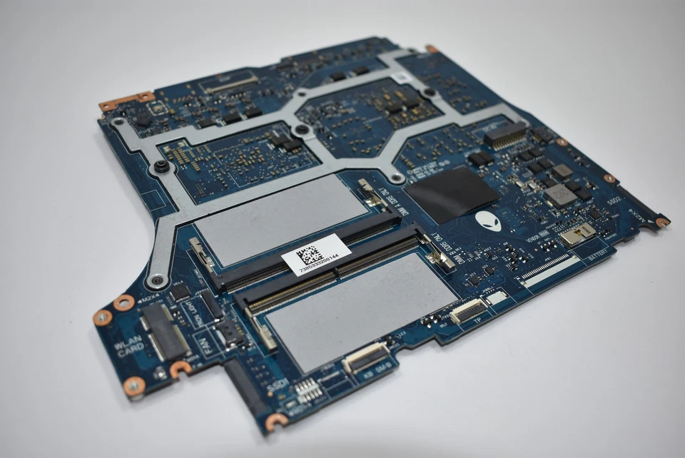 Placa madre FDTJY Alienware AMD Ryzen 9 6900HX RTX 3070 m17 R5 AWM17R5-A355B... Foto 2 de 2